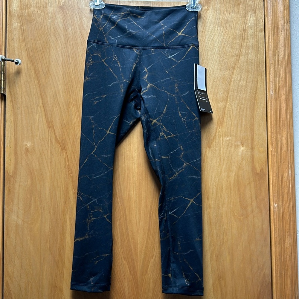 TYR performance leggings
